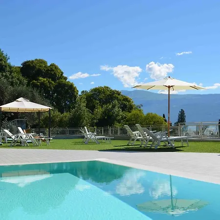 Aparthotel Il Poggio Al Sole Toscolano Maderno